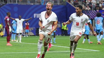 Kane strikes twice to break DRC and fire England into last-16 against Mexico