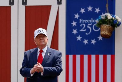 Trump drops unintentionally risque ‘threesome’ quip about himself, his sons and nation’s top military honor