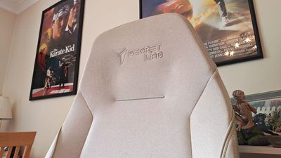 The Secretlab Atlas is a better desk chair than the Titan Evo, and it's not even close