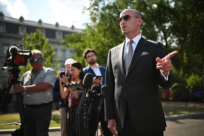 White House Aide Floats Blocking Pregnant Travelers After SCOTUS Upholds Birthright Citizenship 6-3