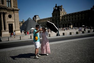 One Tech Tip: Planning a trip this summer? Don't neglect your tech safety checklist
