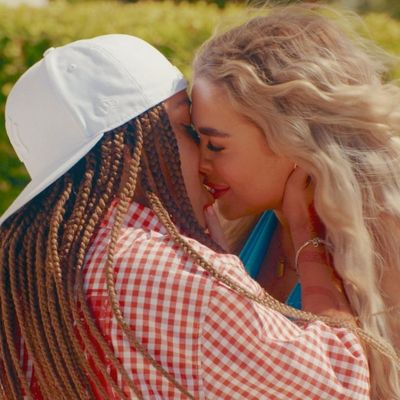 How to Watch 'I Kissed a Girl,' the Sapphic 'Love Island' Fans Have Been Asking For