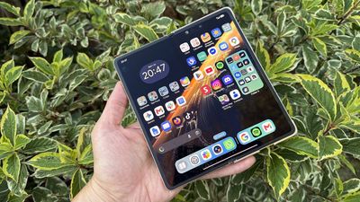Forget the iPhone Fold – Honor just nailed the foldable phone