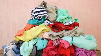 Fast fashion: 69% of our clothes contain toxic chemicals