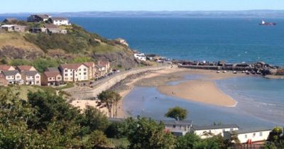 Public warned to avoid Fife beach following pollution incident