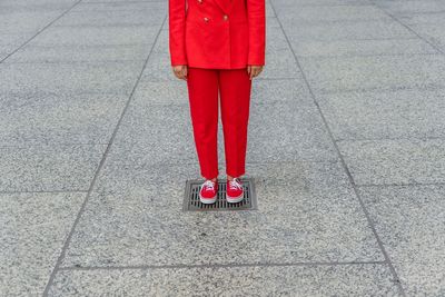 Colored Jeans Trends Are Making a Comeback: Modern Ways to Style This 2000s Fashion Revival