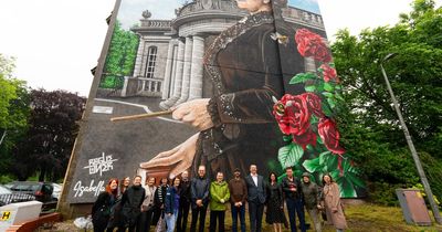 New mural officially unveiled in tribute to the 'First Lady of Govan'