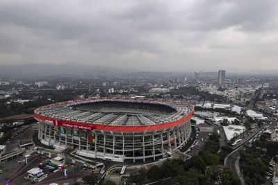 What is the altitude of the Azteca and why does altitude affect footballers?