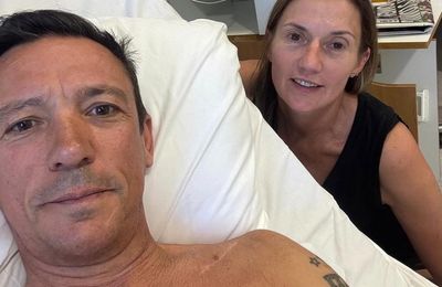 Frankie Dettori 'very sore' in hospital following horror car crash