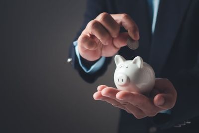 Why Trump Accounts Picked IVV, VTI and SPYM: The ETF Strategy Behind America's New Child Investment Plan