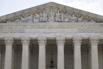 Supreme Court refuses to halt $800 daily fine for news reporter who won’t divulge sources