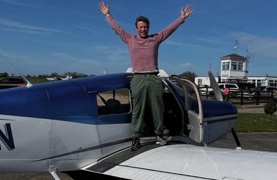 Jamie Oliver becomes a qualified pilot after a year of the 'hardest training'