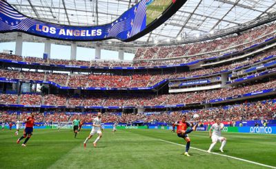 Improving Spain outclass Austria 3-0 to ease into World Cup last 16