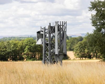 Salvaged steel and a slice of countryside: Caro sculptures on show in Oxfordshire fields