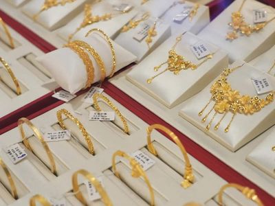 Titan expects gold prices to stay elevated, volatile amid global tensions