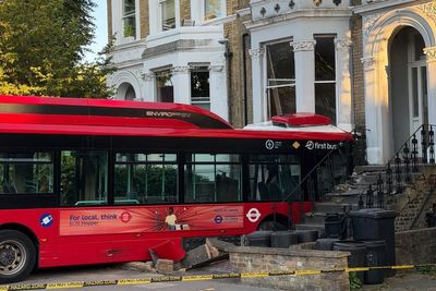 Bus ploughs into front window of Notting Hill home