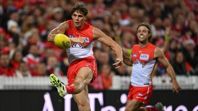 Deja vu for Bulldogs as Swans star kicks six in big win