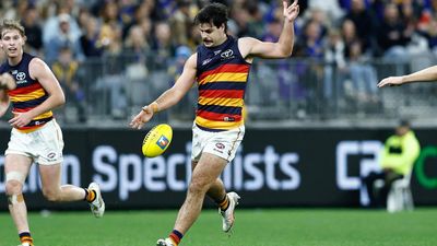 Fogarty kicks four as Crows bounce back to beat Eagles
