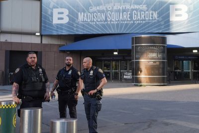 Cops at Taylor’s Swift wedding fume over heat and overtime to keep her big day under wraps: report