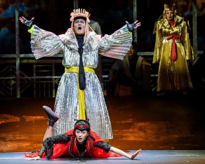 –320°F review – join Cleopatra, Faust and the Pied Piper on a zany odyssey