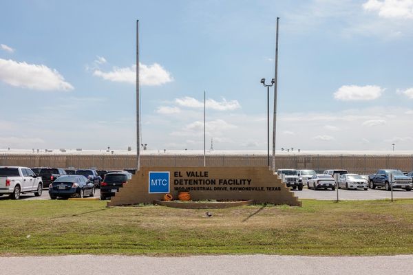 Federal appeals court rules undocumented immigrants deserve hearing before deportation
