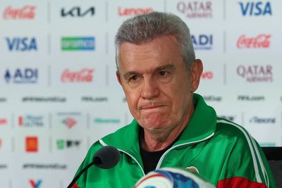 Mexico manager ‘quite angry’ over proposed time change against England