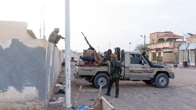 Mali insurgents attack multiple towns and a prison, army says