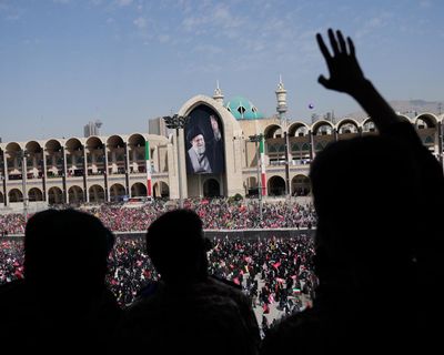 Crowds gather as six-day funeral for former Iranian supreme leader begins