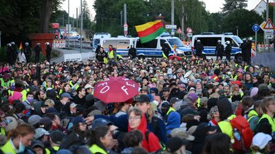 Thousands protest against Germany's far right as AfD party re-elects leadership