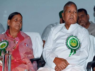 Bihar government restores 'Z' category security for Lalu Prasad, Rabri Devi
