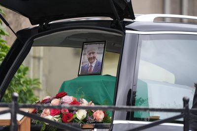 Family and political leaders honour David Andrews’ peace and humanitarian legacy