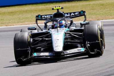 Kimi Antonelli denies Lewis Hamilton to take British Grand Prix sprint glory