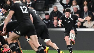 New Zealand's Rennie expresses 'relief' as All Blacks edge narrow win over France