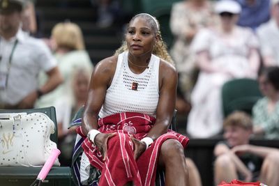 Serena Williams pulls out of Wimbledon doubles due to knee injury