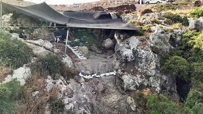 400,000-year-old intact cave found in Israel sheds light on pre-Neanderthal era