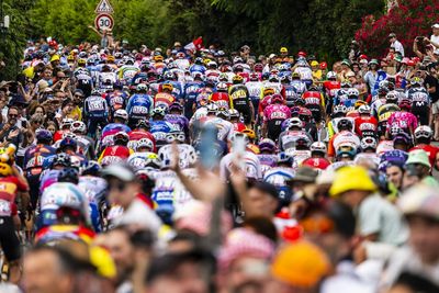 From shampoo to shipping: Who are the sponsors on the 2026 Tour de France jerseys?