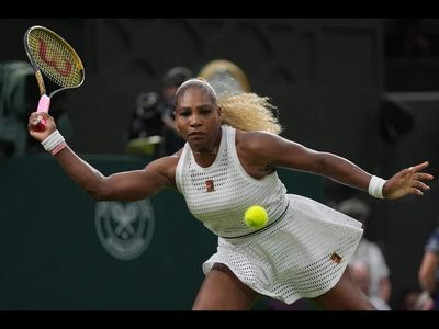 Serena Williams pulls out of Wimbledon doubles with knee injury
