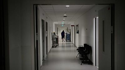 First Ebola patient in France 'recovered' and 'discharged from hospital'