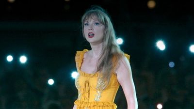 Fans Thought Taylor Swift's Wedding Announcement Was Cringe, But The White House's Response Was Even More Over The Top