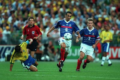 ‘I went into Brazil’s dressing room before the 1998 World Cup final to check Ronaldo was OK after his convulsions– I told him, “Don’t leave me out there playing alone”’ Youri Djorkaeff recalls the troubled build-up to the France vs Brazil final
