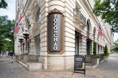 8 Restaurants Where Kids Eat Free This Summer