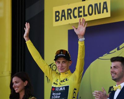 Tour de France 2026: Jonas Vingegaard in yellow after Barcelona team time trial