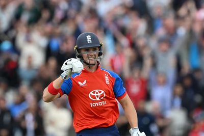 Jacob Bethell ‘all smiles’ after helping England to win over India