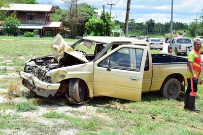 Experts weigh in on Mukdahan crash