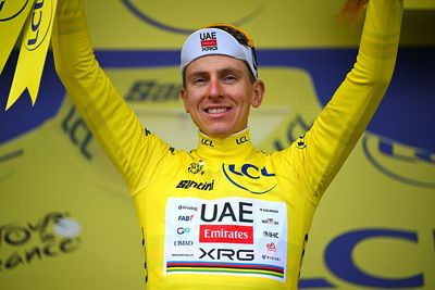 Who is leading the Tour de France 2026 after stage 15?