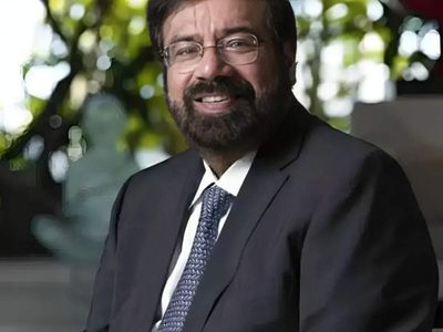 '99% of Gujaratis are wonderful but...': Harsh Goenka reacts to viral grocery store rush for drumsticks, calls for better civic sense