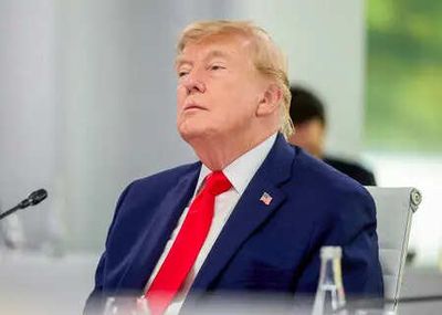 Trump ramps up war on regulations with 702 cuts in pipeline