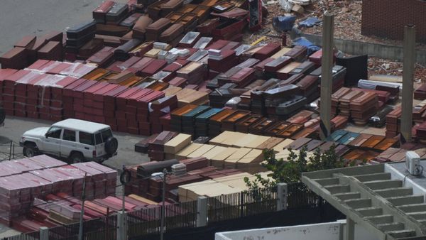 Venezuela quake death toll rises to nearly 3,000 as tens of thousands still reported missing