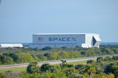 SpaceX AI Phone Rumours Explained: Report Claims Investors Were Shown a Slim Prototype After Elon Musk's Denial