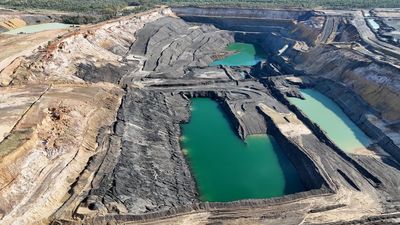 Fears Queenslanders could be forced to pay for mine cleanup as LNP reviews environmental ‘red tape’